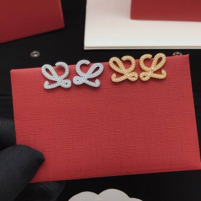 编号Lywed0015 编号Lywed0014 罗意威*最新款米珠耳钉 一致Zp黄铜材质