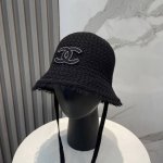 香奈儿Chanel新款针织盆帽，高密度制作，一顶超级有品位的针织帽了~出街首选！帽型超美腻颜色妥妥，轻便携带！小仙女人手必备 头围57Cm
