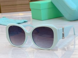 tiffany & Co. 蒂芙*尼新款太阳镜，Mod：Tf4207，Size：55口17-140