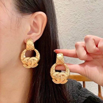 香奈儿经典双C耳夹