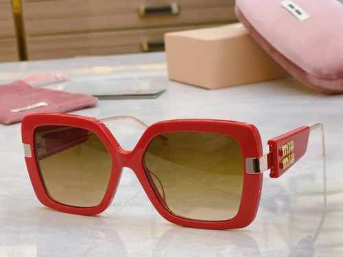 Miumi* 缪*缪新款太阳镜，Mod:Mu 131Av，Size:55-17-142