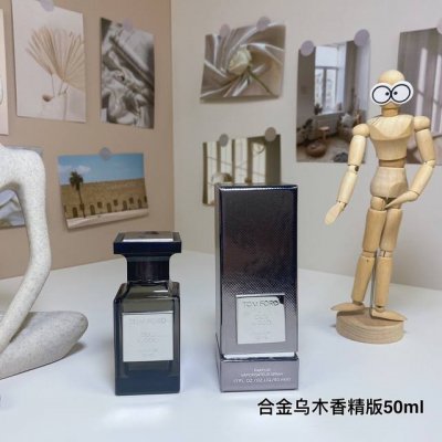 高端品质 Tf汤姆 福特珍华乌木香精合金标50Ml Tom Ford Oud Wood parfum, 品牌：汤姆福特 属性：中性香 香调：木质东方调 前调：小