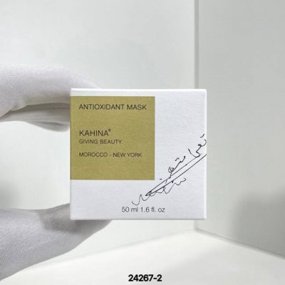 专 Kahina抗氧化面膜50Ml！它含有丰富的天然抗氧化成分，能够有效对抗自由基，延缓肌肤老化。每次敷完，皮肤都感觉焕然一新，细腻光滑，仿佛回到了18岁！
