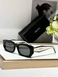 Prada Mod:Prb05S Size：52口19-145