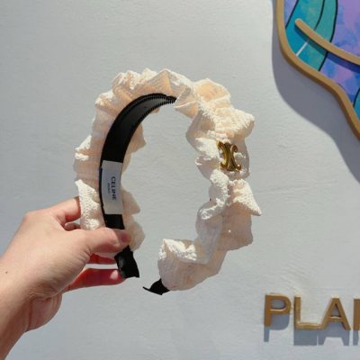 配包装 celine 赛琳 网红爆款发箍 佩戴舒适无压力 造型搭配必备 非常时尚百搭 女神必备 名媛范儿