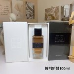 专柜品质 披荆斩棘Lame Merci Ml Givenchy纪梵希高定香水 香调：木质东方调 气味成分：印蒿香根草 初喷像什么东西发酵了的味道，但不难闻，大约