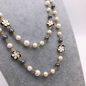 编号Xxl0827 山茶花毛衣链 小香 山茶花 双层长链珍珠发烧友不要错过
