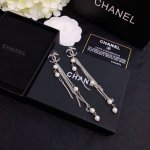 Zp打版 小香 Chanel 双C耳钉耳坠 优雅大方精工设计 雕刻 非常修饰脸型 青春活力 一眼就被这款吸引了 非常漂亮的颜色搭配 时尚又俏皮