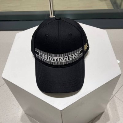 Dior 迪奥 新款原单刺绣字母棒球帽， 精致純也格调很有感觉，很酷很时尚，专柜断货热门，质量超赞