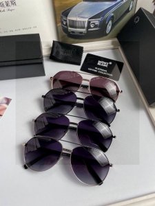 新款万宝龙Montblanc 原单品质男士女士偏光太阳镜 材质：高清宝丽来偏光镜片、板材印字Logo镜腿。看细节就知道大师手工制作设计，做工精致，高端大气，适