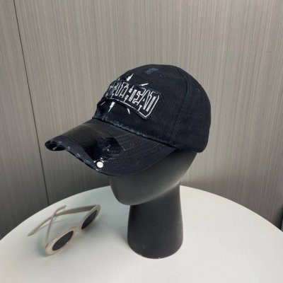 Balenciaga巴黎世家新款刺绣Logo棒球帽 很酷的色系 男女佩戴都有不同Style 第一批抢先出货 巴黎粉必入款