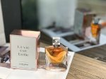 专柜品质 专柜兰蔻 美丽人生香水花香版75Ml ，法国浪漫女士香氛 香调:花果香美食调 前调:黑加仑梨 中调:鸢尾花茉莉橙花 后调：广藿香零陵香豆香草果仁糖 一