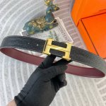 特 爱马仕 特种皮腰带系列 ，原厂五金精品不锈钢扣，手感柔软舒适 宽3.8Cm。