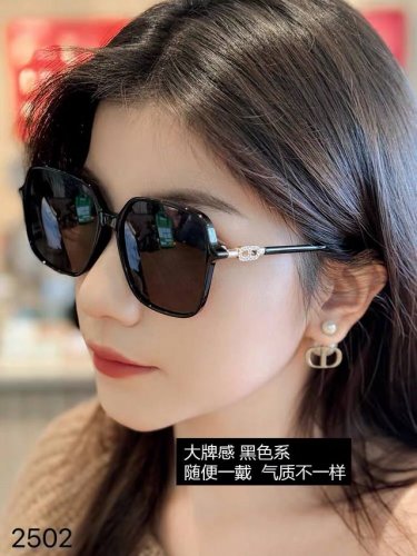 P90Dio*优雅女士新款百搭椭圆形偏光太阳镜镶钻高级感墨镜防紫外线防晒潮