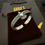 新品上架 Goro’S高桥吾郎飞鹰开口手镯 顶级版本 认准独家拍摄 主攻高端市场 绝对区别普通版本！图片产品细节与Zp一致！原版制作工艺 精工品质 纯手工打造