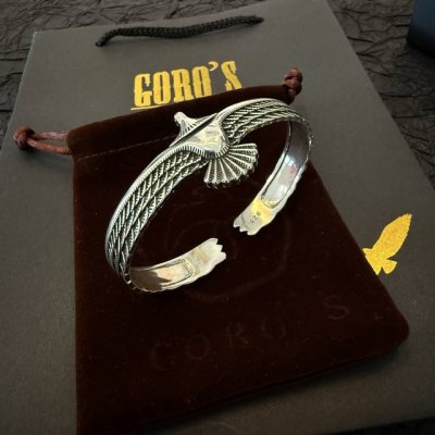 新品上架 Goro’S高桥吾郎飞鹰开口手镯 顶级版本 认准独家拍摄 主攻高端市场 绝对区别普通版本！图片产品细节与Zp一致！原版制作工艺 精工品质 纯手工打造