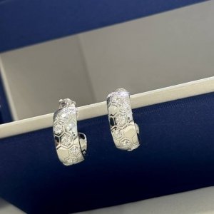 A2283 尚美巴黎 蜂巢系列 间隔钻 弯勾 宽版 耳钉 超百搭 男女同款 可做情侣耳钉 采用德国进口S925纯银材质电镀厚金 不褪色不过敏 铂金 玫瑰金两色