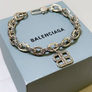 原单货新品 巴黎世家手链Balenciaga手链专柜一致巴黎世家手链 男士火爆款出货 设计独特 前卫 男士必备 码数18 20 22 24Cm