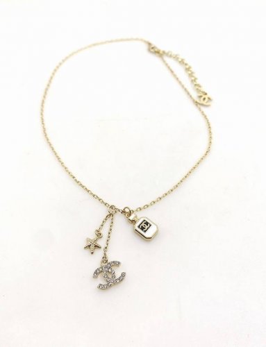Chanel 最新款白香水瓶项链 一致Zp黄铜材质