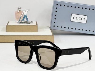 gucc* Model：Gg1135S Size:52口19-145
