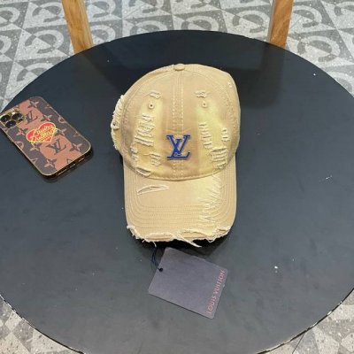 Lv 路易威登 新款原单破洞棒球帽，专柜1:1开模订制质量超赞，基础头围57 可调节。