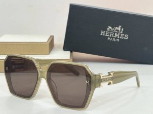 Hermes 经典款 mod Hs1906 size 56-20-145