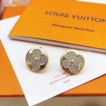 编号Led0230 Lv*最新款圆形耳钉 一致Zp黄铜材质