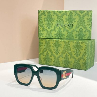 Gucc*Model：Gg10956Ssize：54口18-145