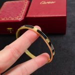 Cartier 卡地亚官网最新发布 火爆金黑手镯进口精工保色18K高端定制顶级工艺 专柜Logo刻字清晰 360度无死角！全新的窄版设计 更显精致～如此美物 你