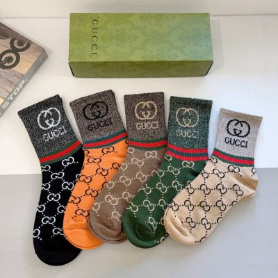 配包装P60（一盒5双） Gucci 古奇 新款长筒袜子，纯棉面料，潮人必备 ，Gucci 爆款，经典金丝双G，个性时尚百搭款，你值得拥有哦