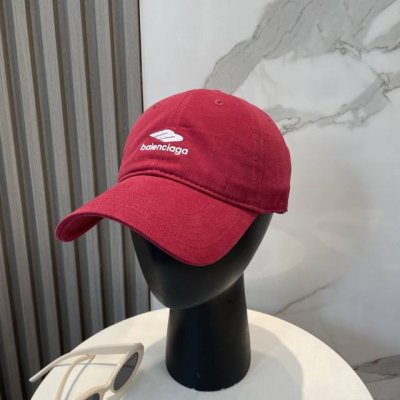 balenciaga巴黎世家新款刺绣Logo棒球帽 很酷的色系 男女佩戴都有不同Style 第一批抢先出货 巴黎粉必入款