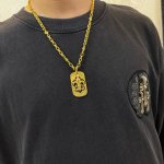新款 专柜品质 Chrome Hearts克罗心黄金色十字花球项链 方牌童军花吊坠 凹凸造型不同的花纹设计风格 呈现出与众不同 十字架 童军花是克罗心的志 所以
