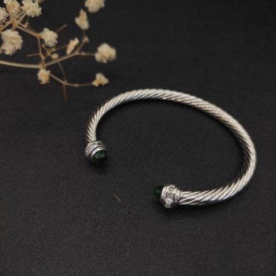David Yurman 5Mm镶嵌石深绿钻头手镯 建议适合佩戴的手围15-20Cm