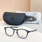 Oakle*Model:Ox8105 Size:52口17-140高版本