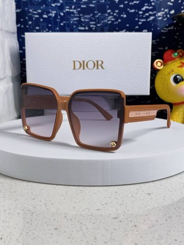 Dior迪奥 2025新款防晒太阳眼镜女款夏高级感抗Uv大脸 女士偏光墨镜
