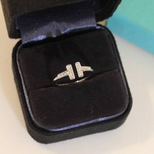 tiffany 蒂芙尼 高版本 双T戒指 镶嵌 带钻 开口均码 亚金材质 电镀18K金 原版Logo