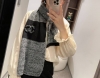 Chanel24秋冬新款24B针织围巾羊绒针织长巾美翻了[流泪]御用殿堂级极品新款在售 进口纯羊绒针织毛线美丽至极 真的 上身极为衬肤色 百搭 好看不好看自己看