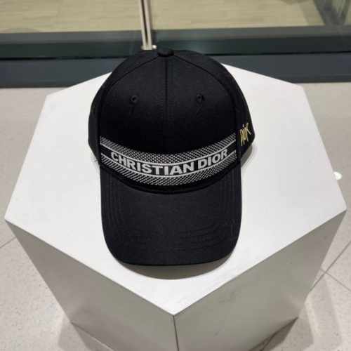 Dior 迪奥 新款原单刺绣字母棒球帽， 精致純也格调很有感觉，很酷很时尚，专柜断货热门，质量超赞