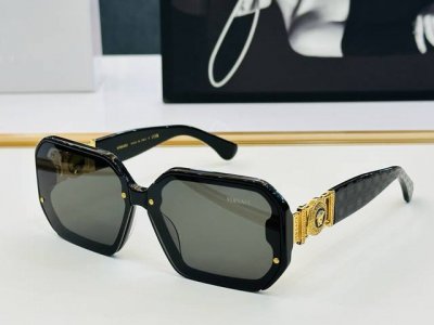 范思家 Versacemod：Ve6755 Size：66口9-145 K有范
