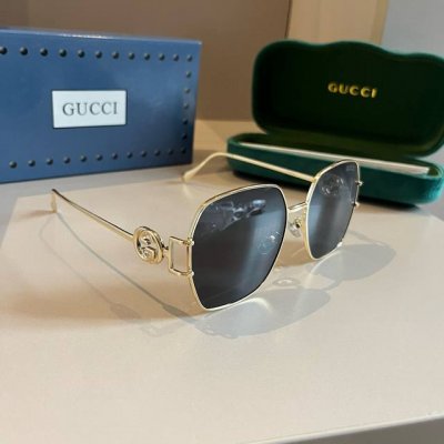 100￥ gucci古奇防晒太阳镜，时尚欧美风遮掩镜，高清墨镜 超显笑脸百搭