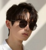 gucci 高品质男女款墨镜 进口宝丽来偏光镜片 蛤蟆镜 开车钓鱼都可 百搭显瘦墨镜韩版男士飞行员大框司机开车防紫外线太阳镜 型号：G6204