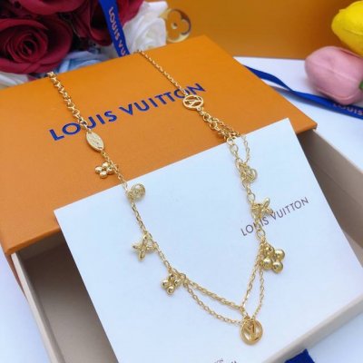 编号Lsl0003手链 编号Lxl0001项链 Lv最新款项链花朵 一致Zp黄铜材质