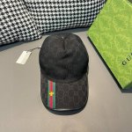 批80 配盒子布袋，Gucci(古奇)最新原单棒球帽，蜜蜂织带。专柜1:1开模订制，最高版本，原版帆布料+头层牛皮，轻盈透气！实物拍摄，四季百搭男女适用，基础头