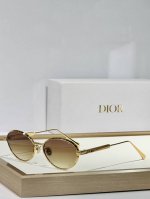 Dior mod Diorcannger1U size 53口16 140