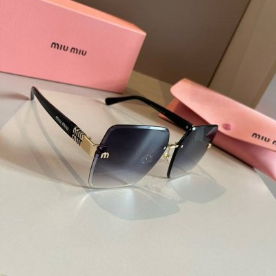 缪缪Miumiu新款太阳镜 高级感无框太阳镜女款防紫外线开车专用大脸显瘦连体眼镜