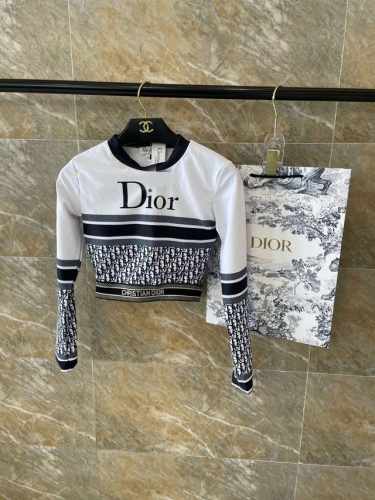 Dior新款高弹力健身短款瑜伽服运动套装~长袖修身提臀显瘦打底裤脚 s M L Xl
