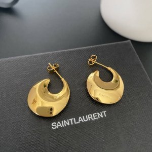 圣罗兰月牙简约耳环