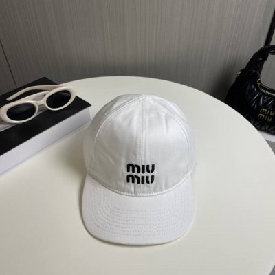 miumiu缪缪专柜帆布棒球帽 一比一开模定制，头围57Cm男女通用 Miumiu新款棒球帽 当下爆，街头感十足！ 潮流百搭，小红书种草，毒药 Get上你们的男