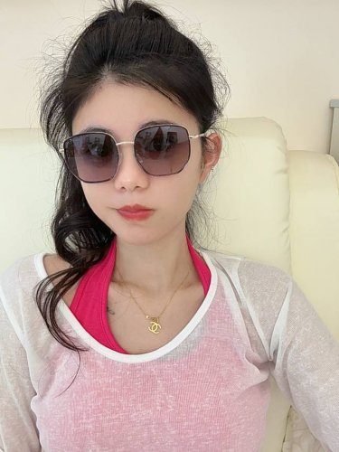 Gucci 2025开春新款太阳镜 各路网红纷纷带起气场满分 俏皮甜美.上脸效果更佳.金属质感超好 型号 G3122