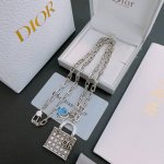 dior新款 迪奥项链原单货专柜新款开模复古潮流时尚必备 男女均可佩戴 情侣款同款 摇滚朋克泰银风格 复古元素 潮流百搭 官网同款项链最新款链条档次更高明星经典